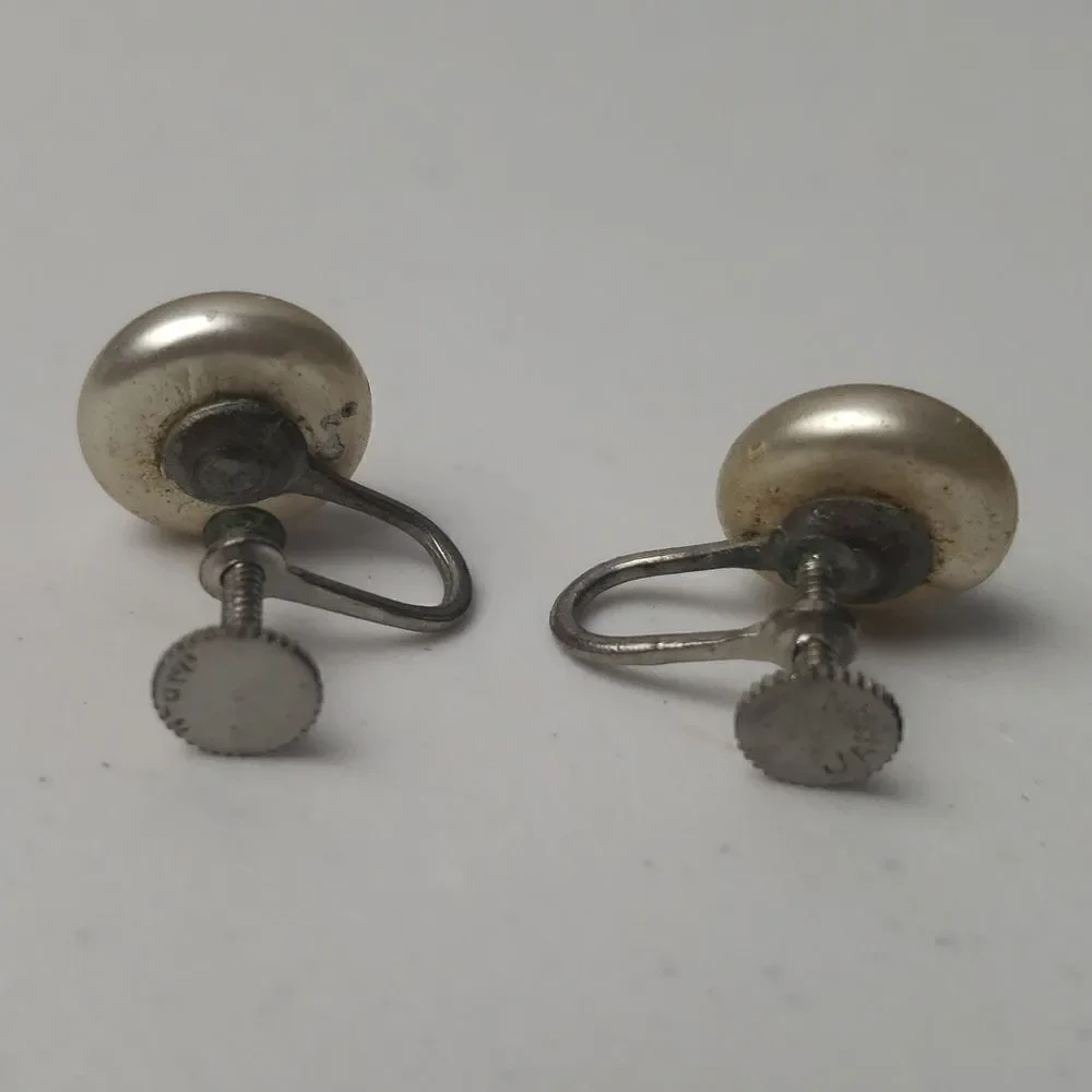 ‎Vintage Faux Pearl Earrings